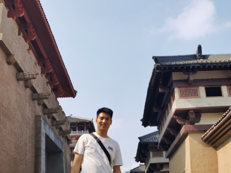 咸鱼不闲的第二张照片--黔南认干亲服务网