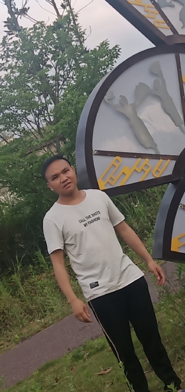 愉快的阳光的第一张照片--黔南认干亲服务网